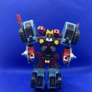 Hasbro Cybertron Defense Hot Shot 2005 Transformers Toy Tank