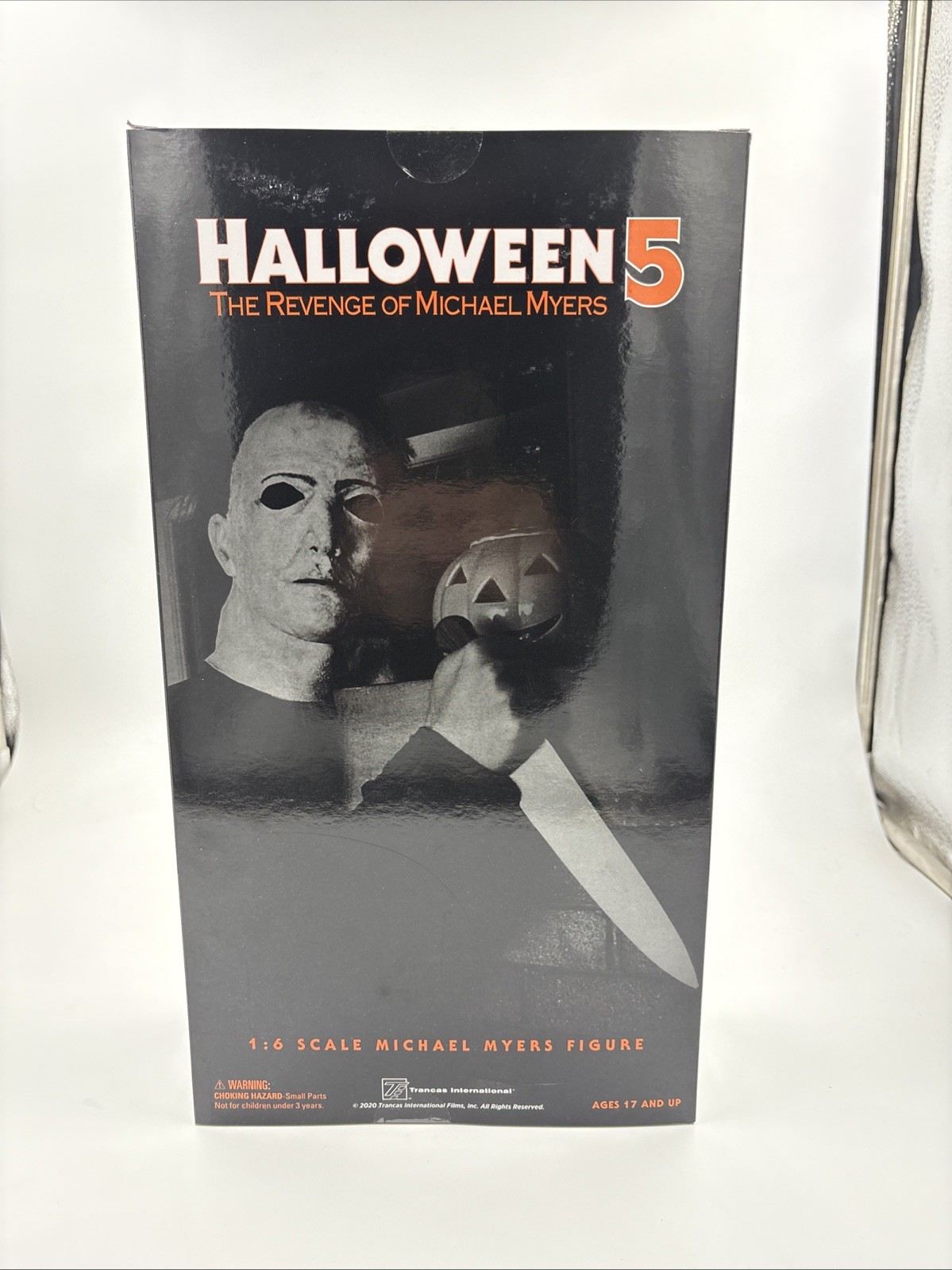 Trick Or Treat Studios Halloween 5 Michael Myers 1/6 Scale Figure With Box - Image 4