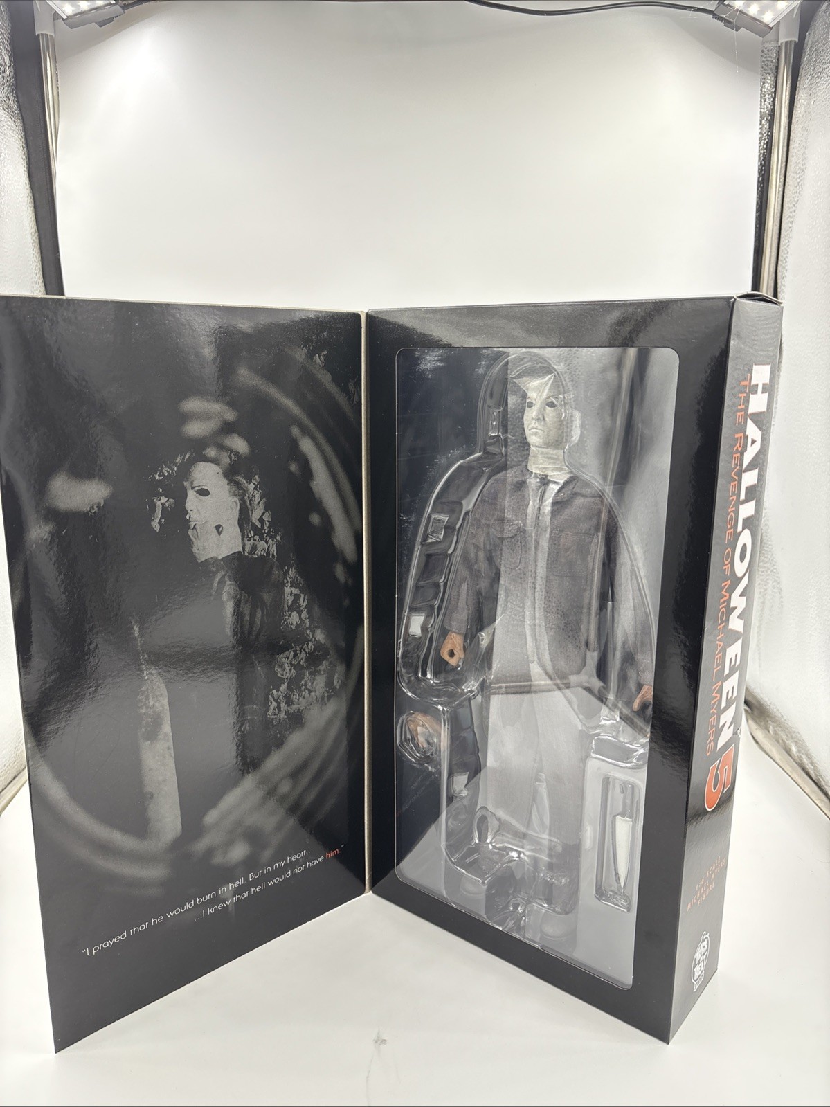 Trick Or Treat Studios Halloween 5 Michael Myers 1/6 Scale Figure With Box - Image 7