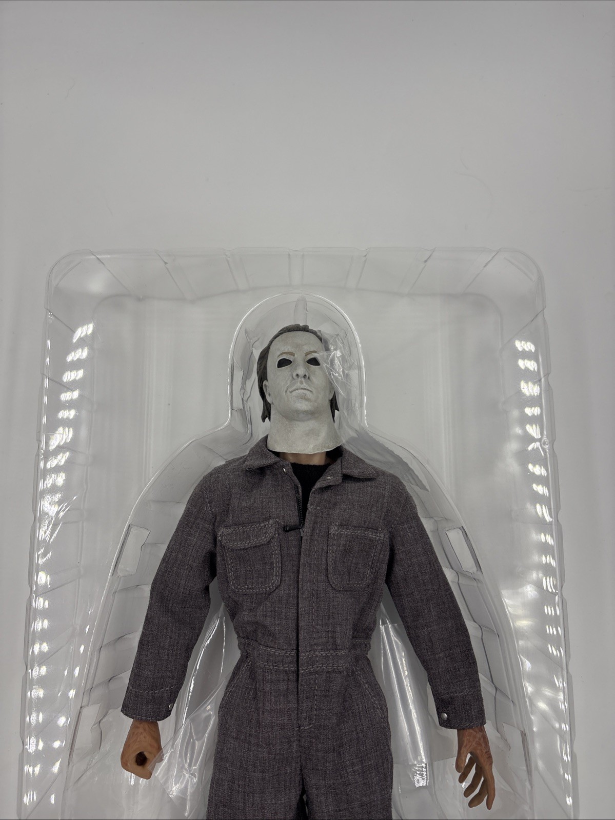 Trick Or Treat Studios Halloween 5 Michael Myers 1/6 Scale Figure With Box - Image 9