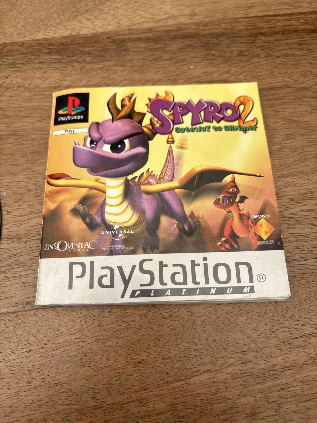 SPYRO 2: GATEWAY TO GLIMMER PLAYSTATION PS1 PAL COMPLETE WITH MANUAL FREE P&P - Image 5