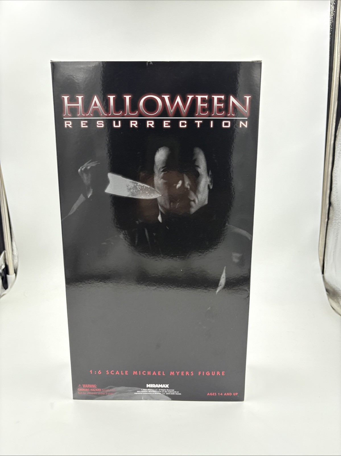 Halloween: Resurrection - Trick Or Treat Studios Michael Myers Figure - Image 5