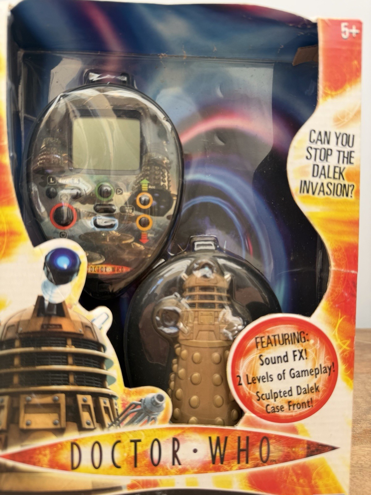Doctor Who Dalek Hunter L.C.D. Game Features Sound FX, Two Levels of game play - Image 2