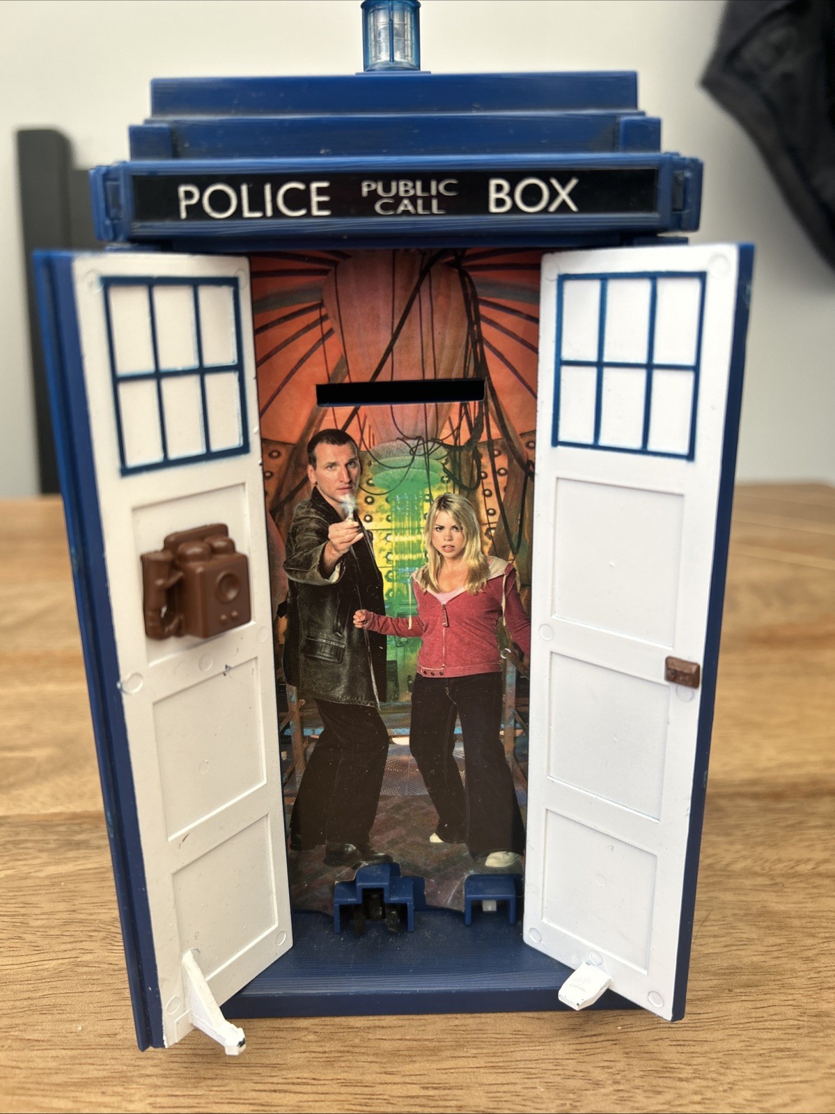 BBC TM 1963 Dr Who Tardis Police Public Call Box with Lights and Sounds Working - Image 6