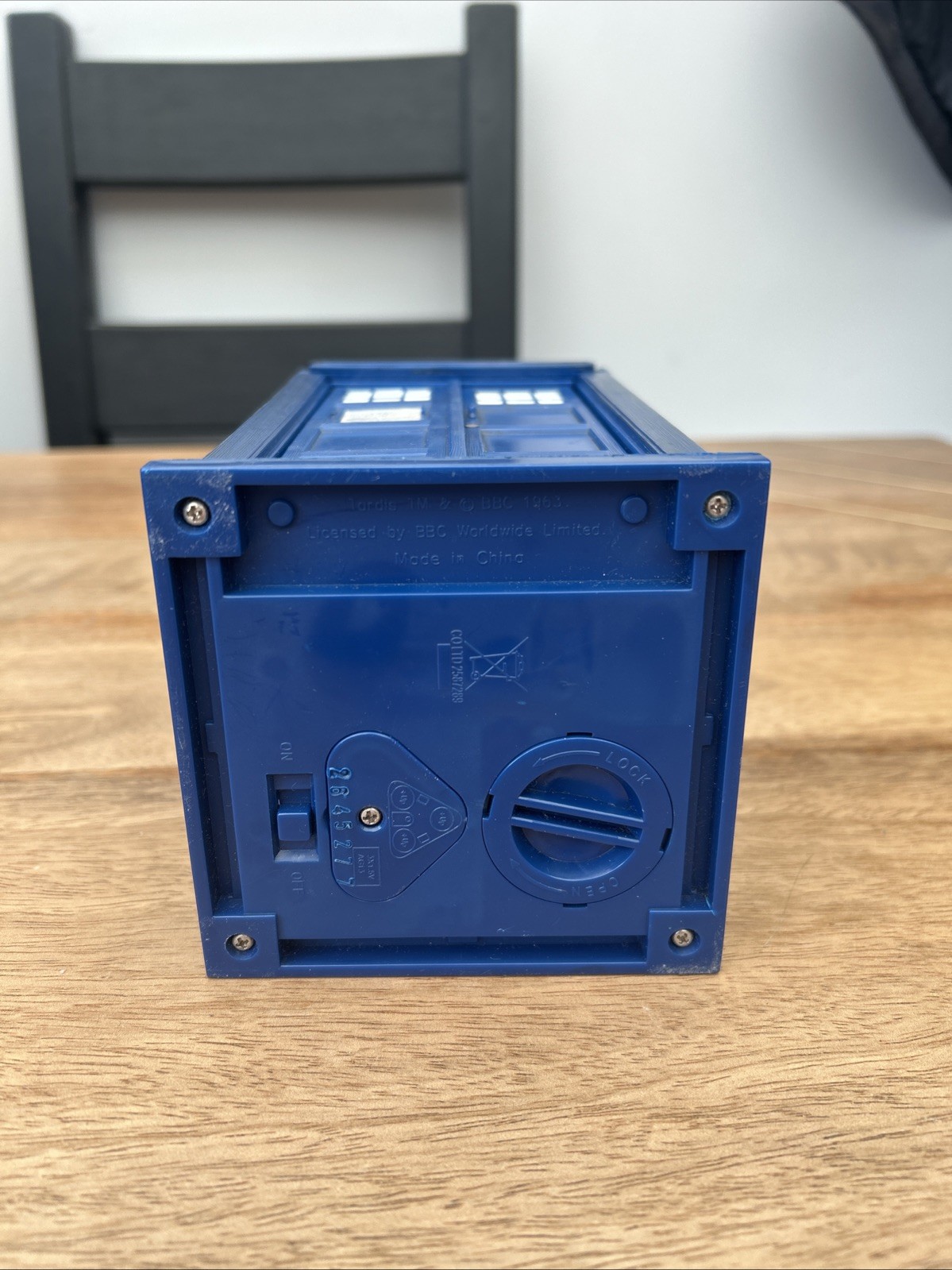 BBC TM 1963 Dr Who Tardis Police Public Call Box with Lights and Sounds Working - Image 7