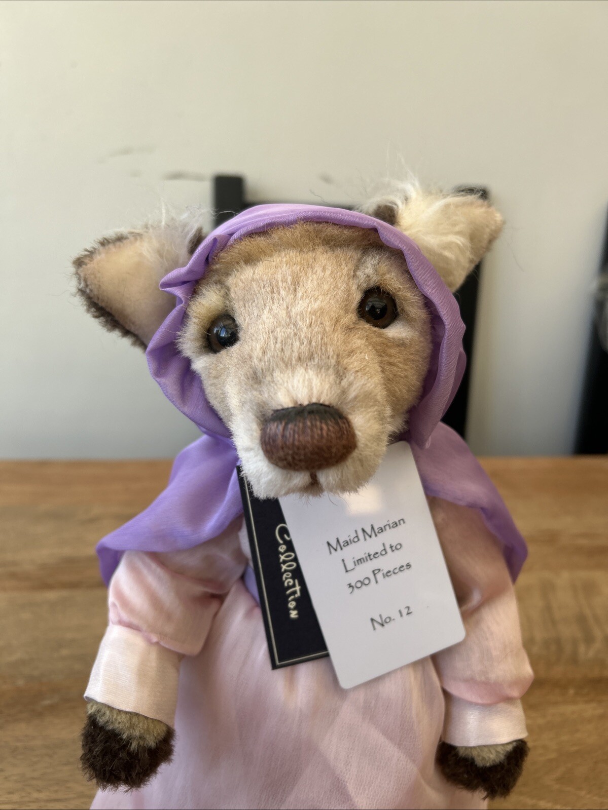 Charlie Bear Maid Marian Rare Limited Only 300 Made  - Image 5