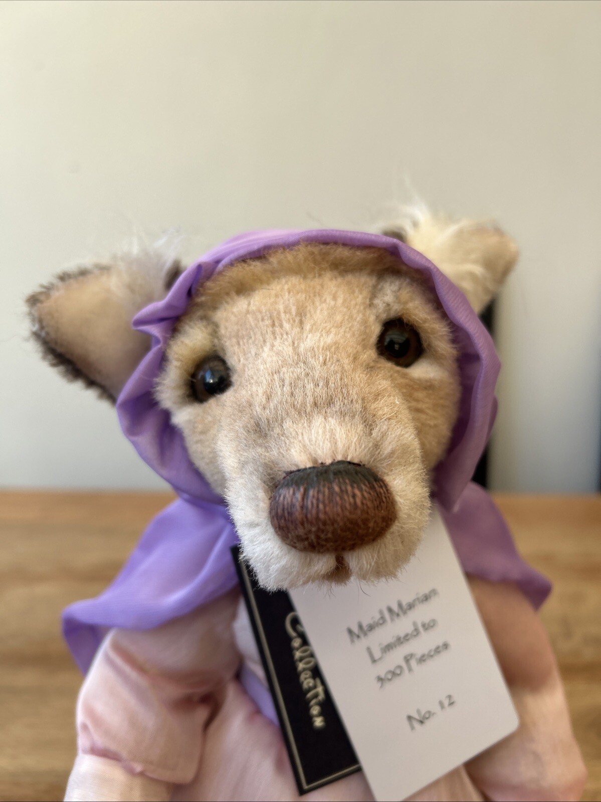Charlie Bear Maid Marian Rare Limited Only 300 Made  - Image 9