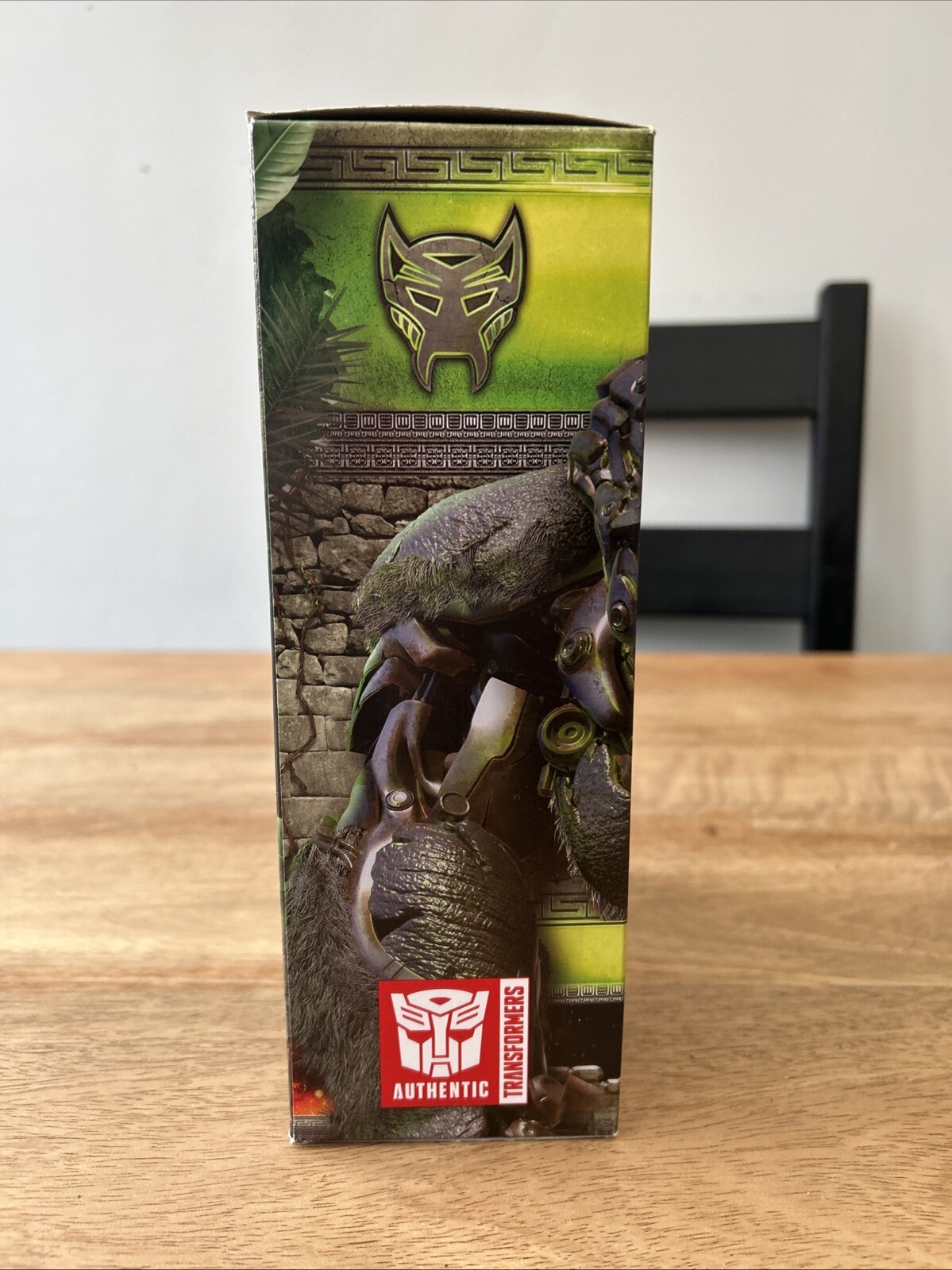 Transformers: Rise of the Beasts Voyager Class Optimus Primal - Image 6