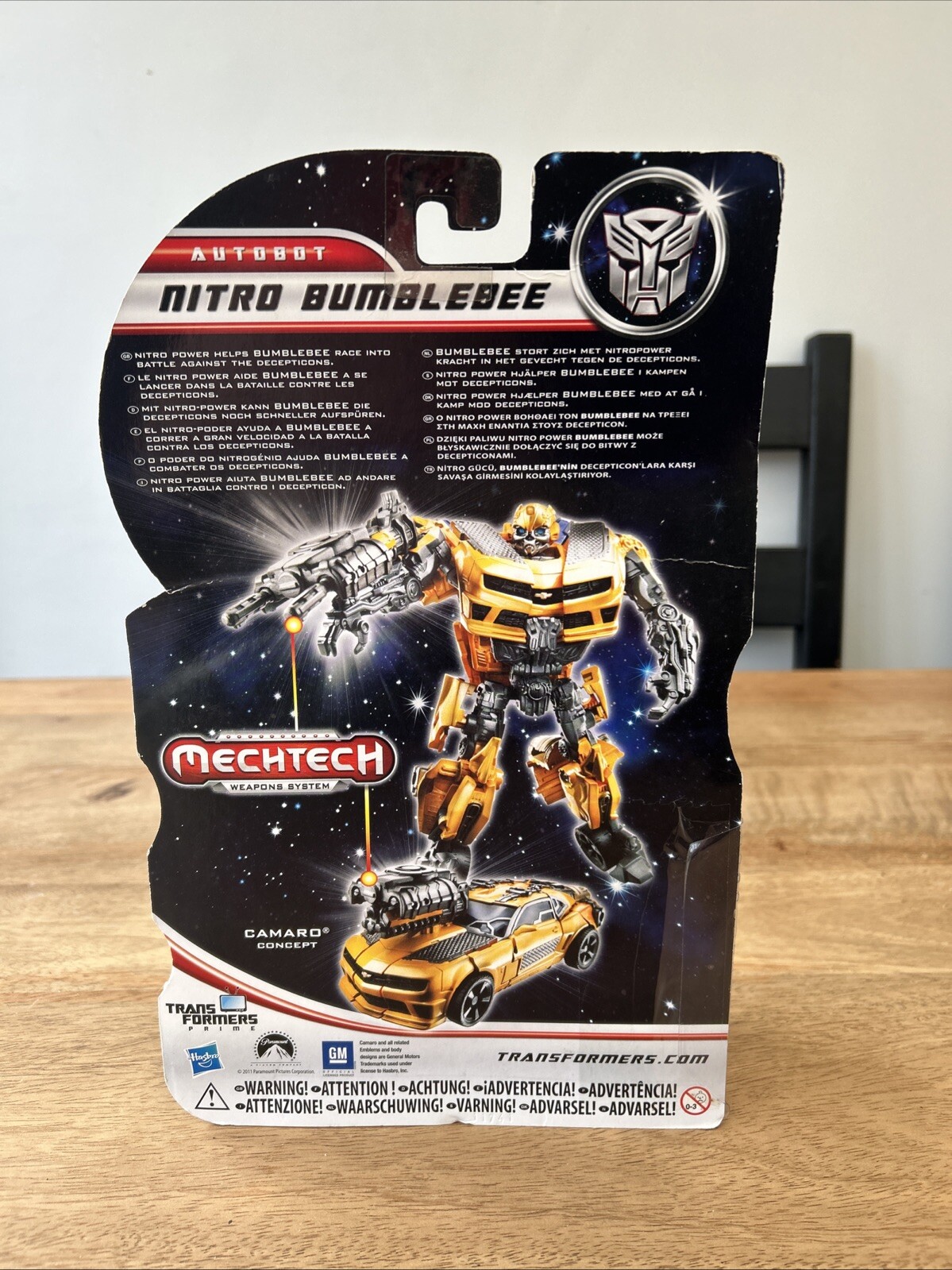Transformers Dark Of The Moon Deluxe Class Nitro Bumblebee BNIB Rare - Image 5