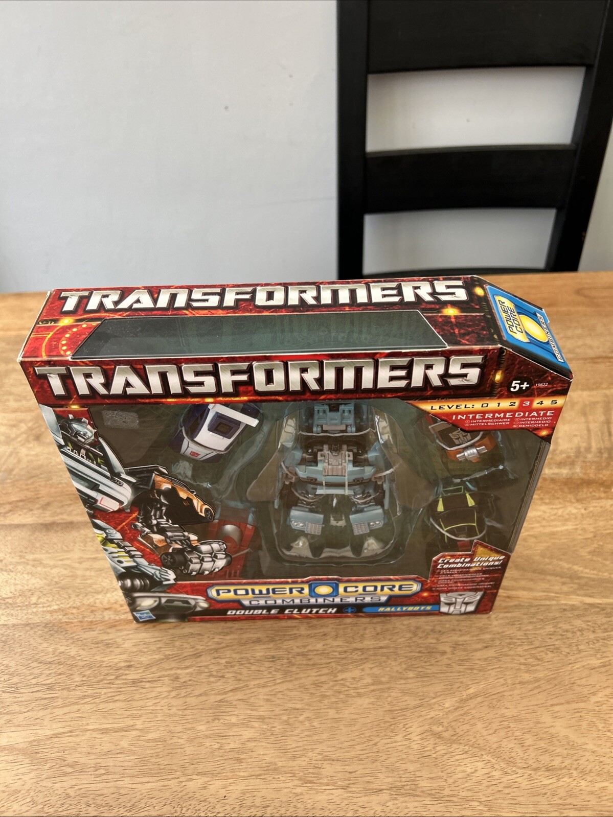 DOUBLE CLUTCH : TRANSFORMERS POWER CORE COMBINERS - Image 4