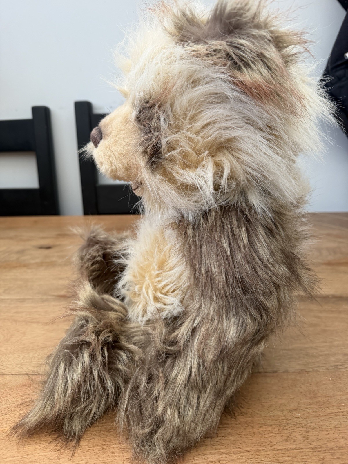 Charlie Bears Simon Retired Collectible Teddy Bear Displayed with tags - Image 6