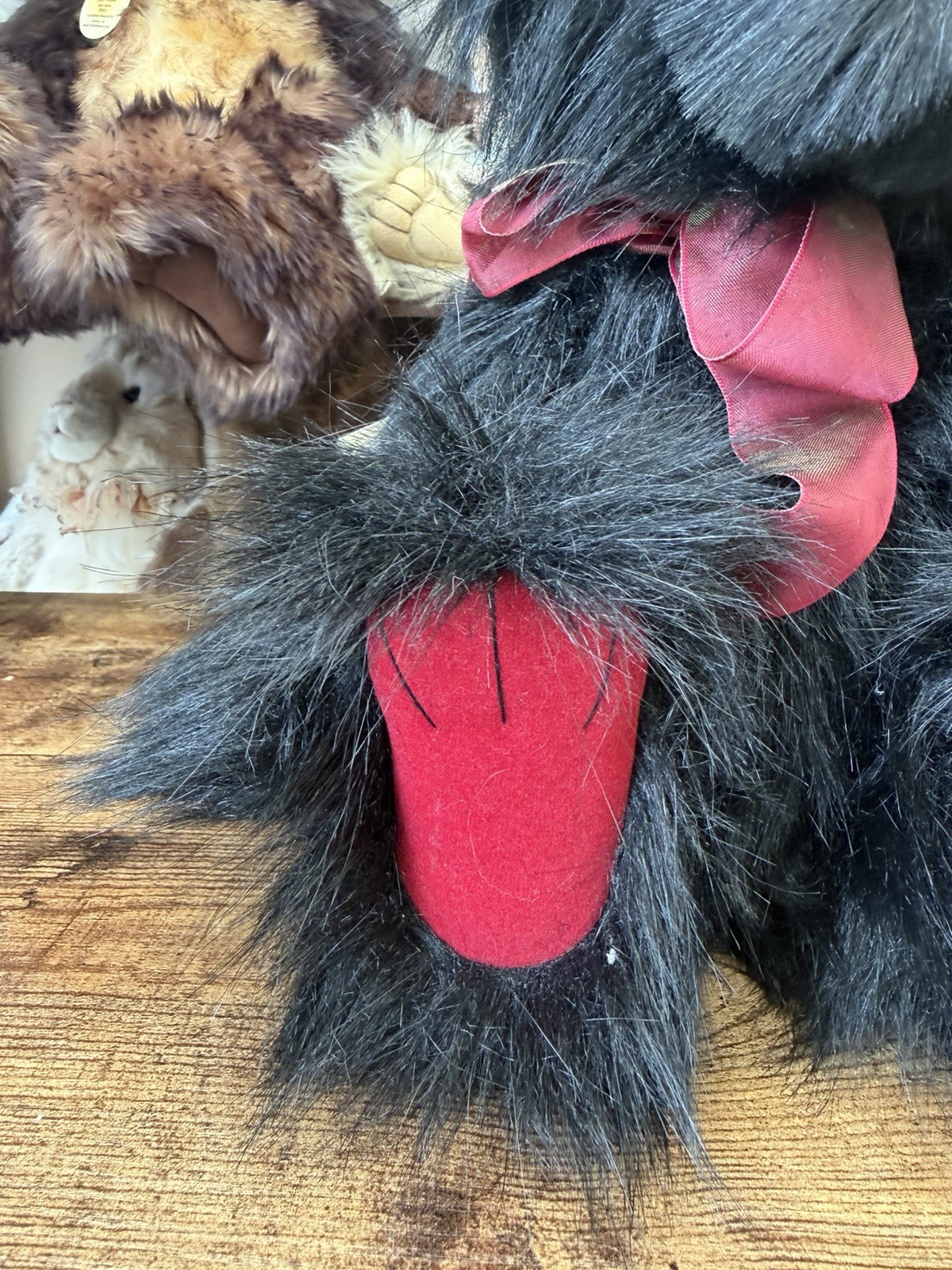 Charlie Bears RED LIQUORICE 15" 38cm Jointed Soft Plush Collectable Teddy Bear - Image 4