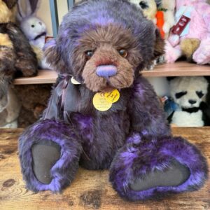 Charlie Bears Bray. Retired. Isabell Lee. 19” Large Bear. Pre owned.