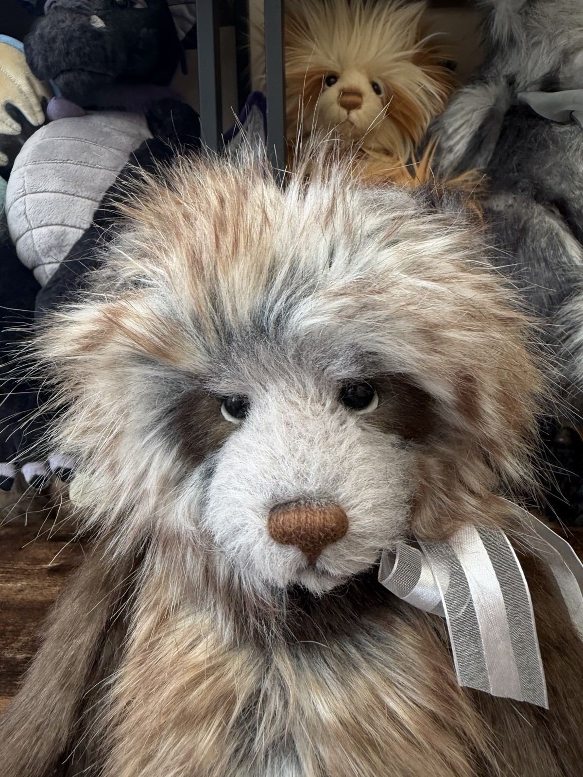 Charlie Bears Hugs , CB181827A,VGC, Collect Club 2018/2019 - Image 2