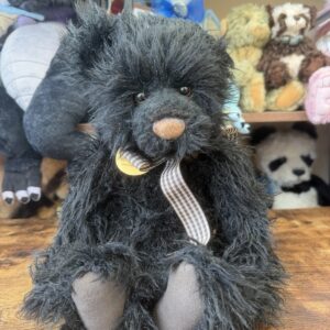 Retired Charlie bear  Eddie 37cm 2011 collection Isabelle Lee