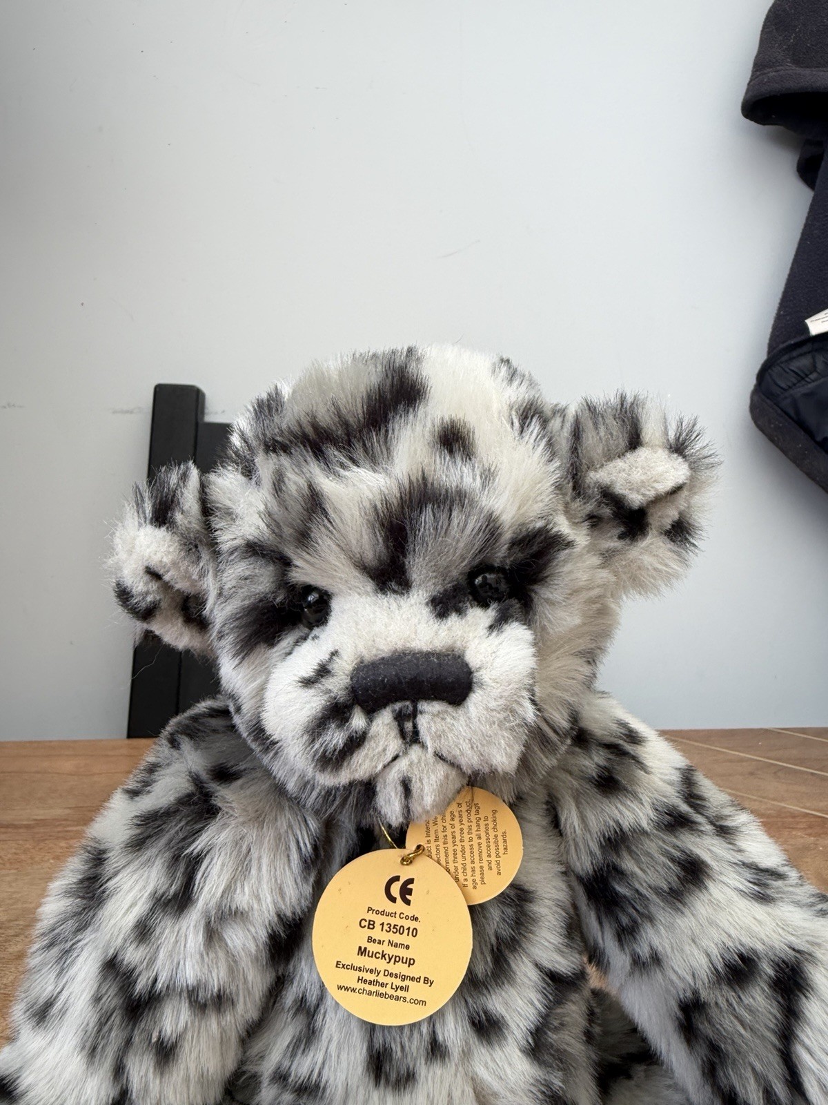 Charlie Bears Muckypup Retired Bear 2013 Plush Collection With Tag - Image 2