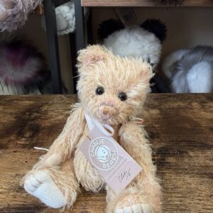 Retired Limited Edition Charlie Bears Minimo Jointed Bear Minnie
