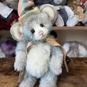 Charlie Bears Isabelle Lee Parcel
