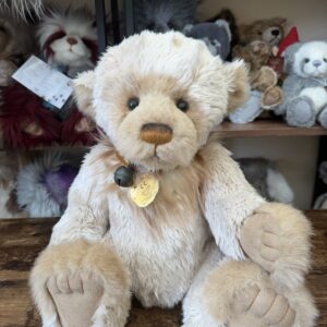 Charlie Bears Yarris